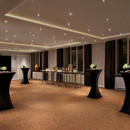 Prince De Galles, A Luxury Collection Hotel, Paris Exterior photo