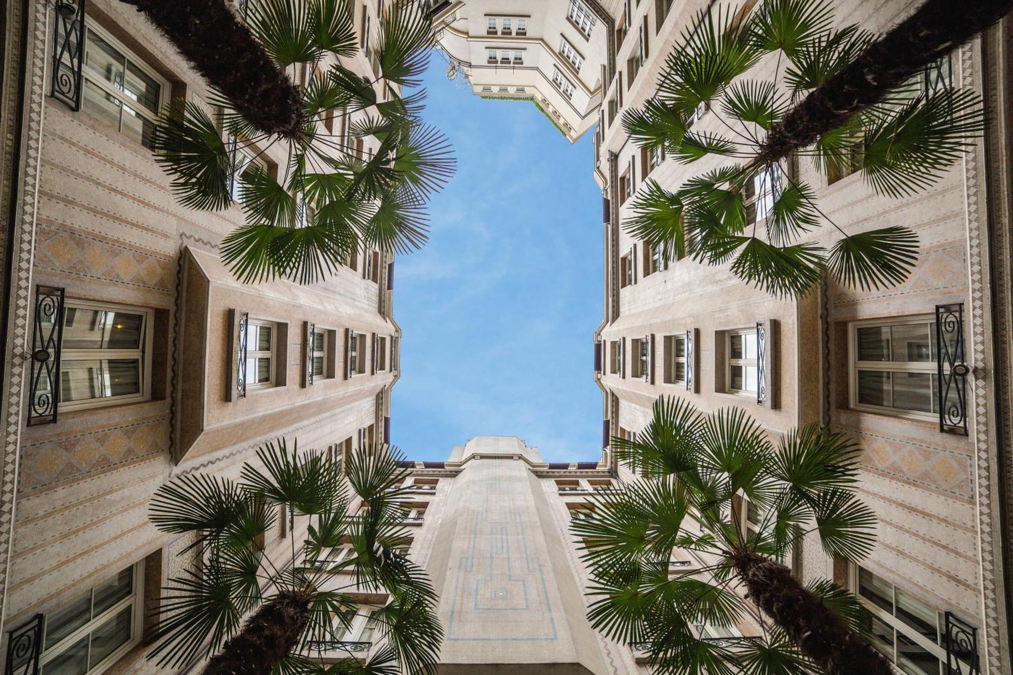 Prince De Galles, A Luxury Collection Hotel, Paris Exterior photo