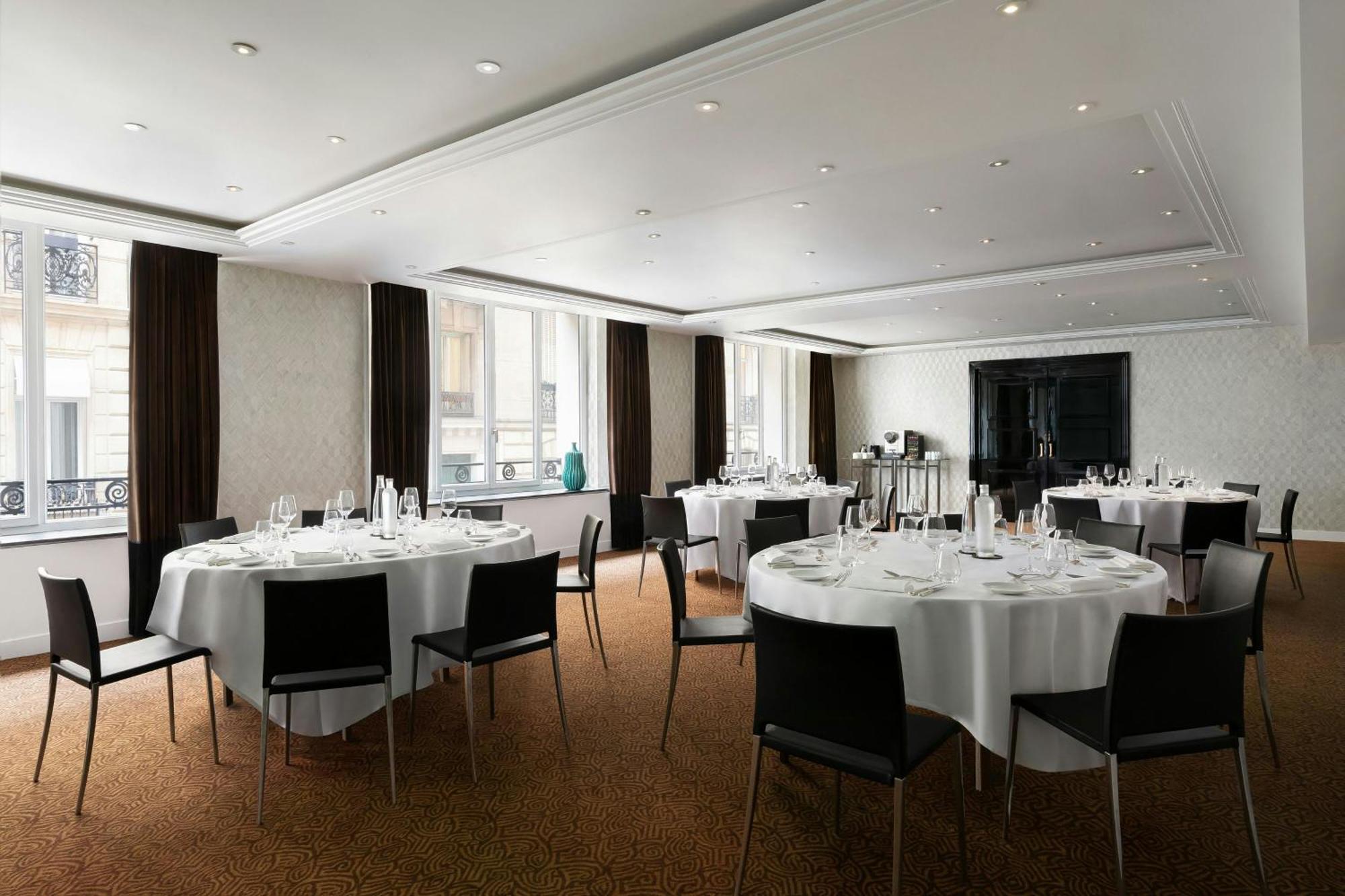 Prince De Galles, A Luxury Collection Hotel, Paris Exterior photo