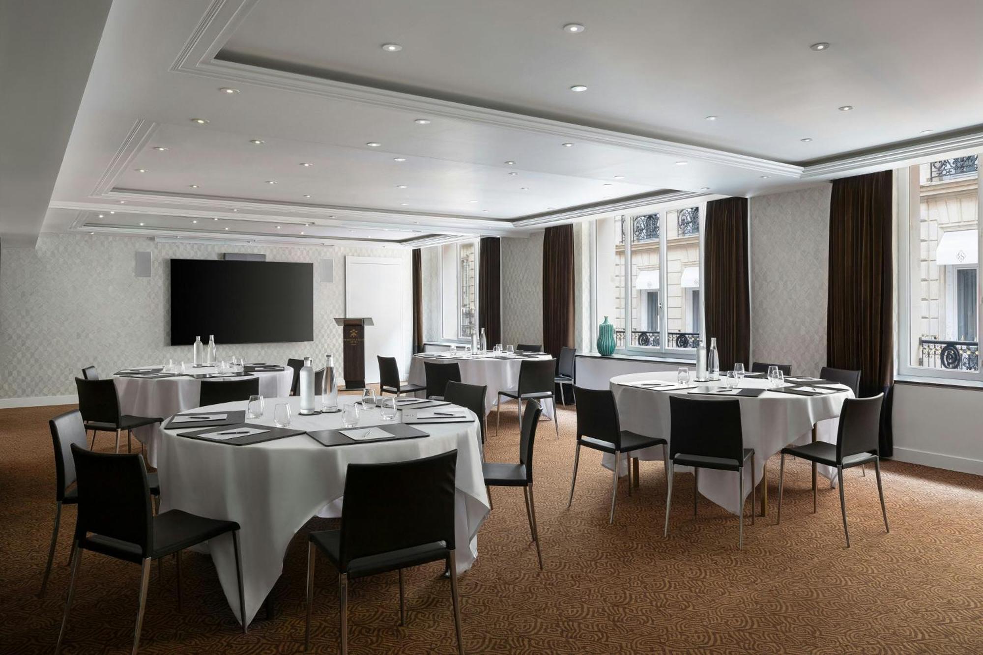 Prince De Galles, A Luxury Collection Hotel, Paris Exterior photo